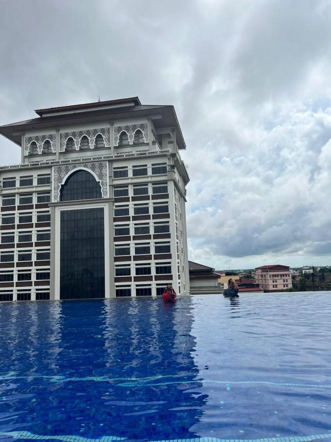 Nusa Luxurious Suite โกตาบารู ภายนอก รูปภาพ
