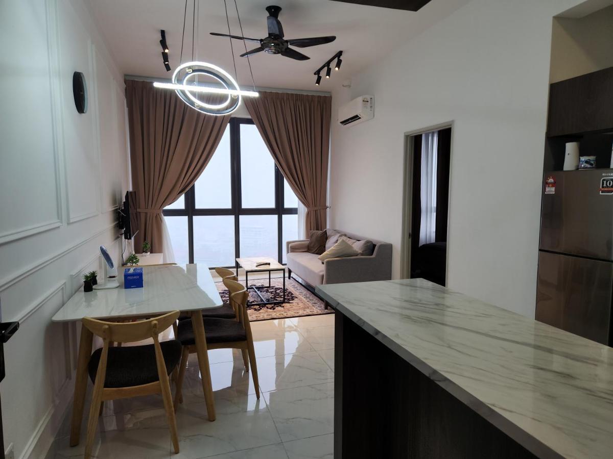 Nusa Luxurious Suite โกตาบารู ภายนอก รูปภาพ
