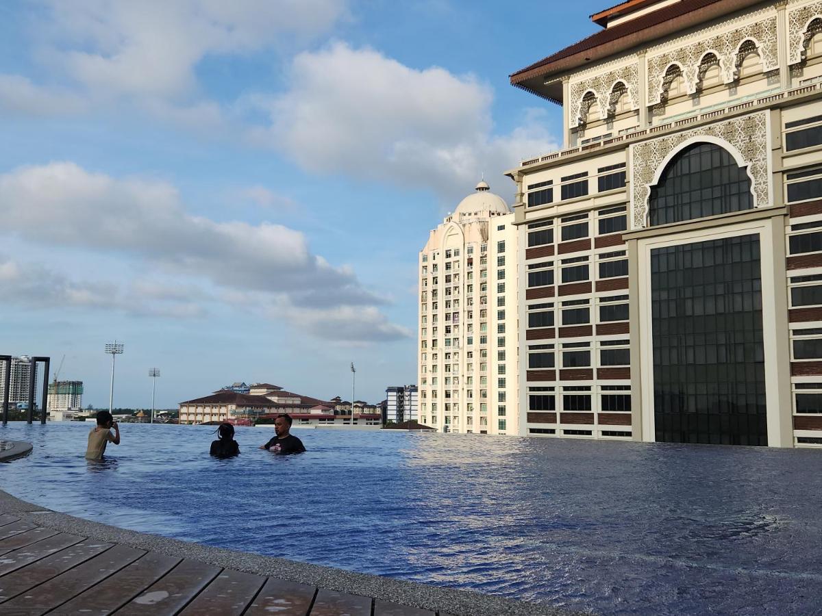 Nusa Luxurious Suite โกตาบารู ภายนอก รูปภาพ