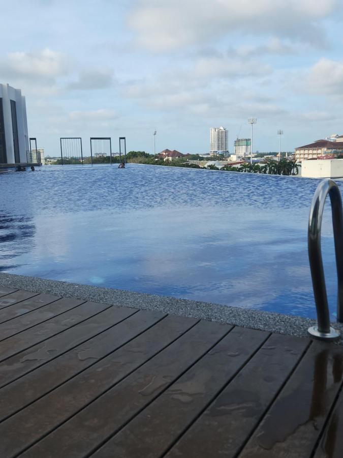 Nusa Luxurious Suite โกตาบารู ภายนอก รูปภาพ